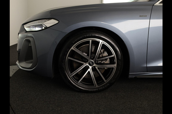 Audi A5 Avant 2.0 e-hybrid quattro S edition 299 pk S-tronic | Verlengde garantie | Navigatie | Parkeersensoren (Park assist) | Rondomzicht camera | Matrix LED koplampen | Multimedia scherm passagier | S-Line |