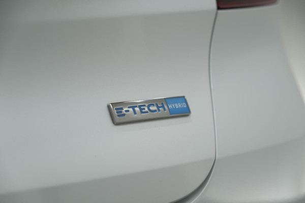 Renault Captur 1.6 E-Tech Full Hybrid 145 Techno | Trekhaak | Camera | Navigatie | Parkeersensoren | Climate Control