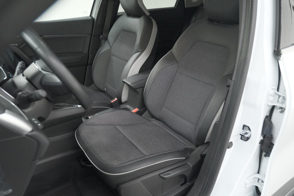 Renault Captur 1.6 E-Tech Full Hybrid 145 Techno | Trekhaak | Camera | Navigatie | Parkeersensoren | Climate Control