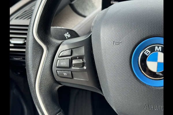 BMW i3 S 120Ah 42 kWh RoadStyle Edition | Pano, Leder, Navi, Camera, Stoelverw., Cruise | NAP | Dealeronderhouden |