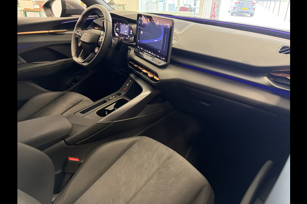 CUPRA Terramar 1.5 eTSI 150PK BUSINESS HEAD-UP/NAVI/CAMERA/LEDER MATRIX