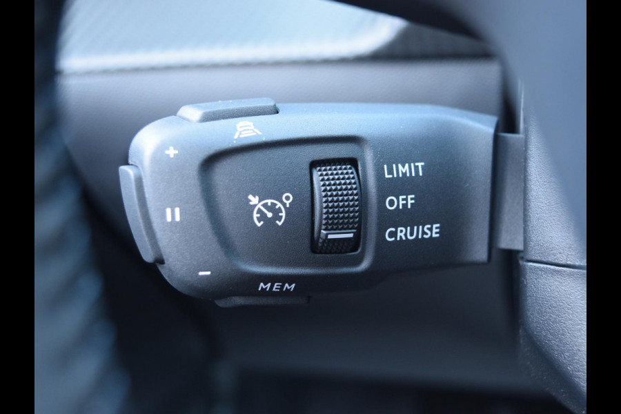 Peugeot e-208 EV Allure 51 kWh | WARMTEPOMP | NAVIGATION PACK | VISION PACK | DRIVE ASSIST PLUS PACK | ACTIEPRIJS!