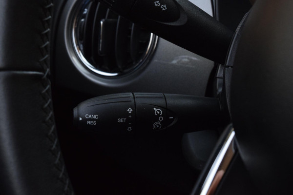 Fiat 500C 0.9 TwinAir Turbo Young|Nav|Cruise|15"|Orig.NL
