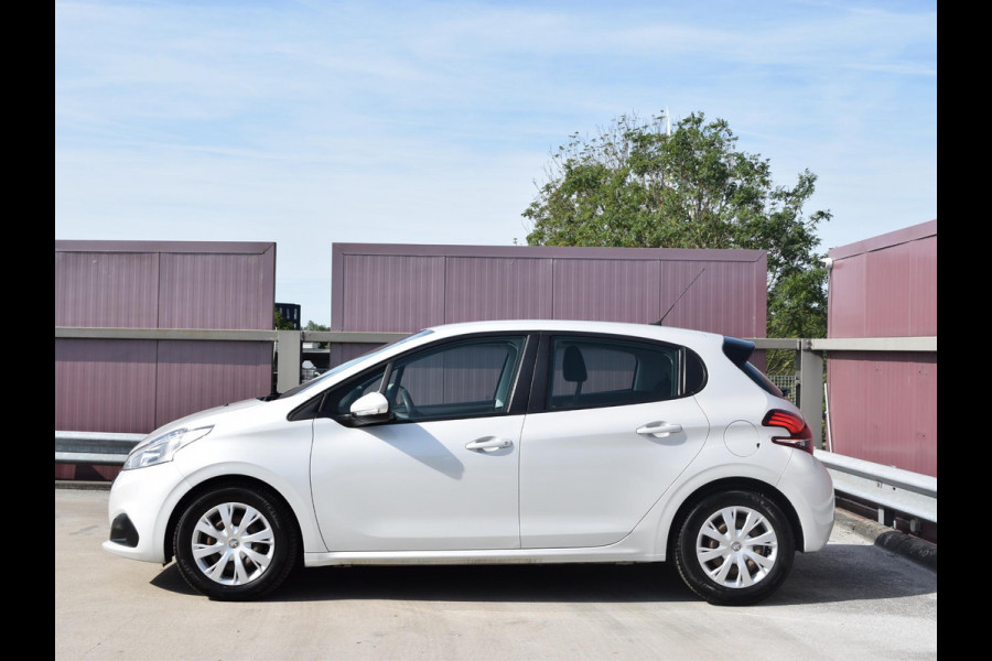 Peugeot 208 1.2 PureTech Blue Lion | AIRCO | CRUISE CONTROL | NAVIGATIE | BLUETOOTH | PARKEERSENSOREN | 80.906 KM
