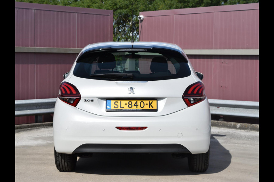 Peugeot 208 1.2 PureTech Blue Lion | AIRCO | CRUISE CONTROL | NAVIGATIE | BLUETOOTH | PARKEERSENSOREN | 80.906 KM