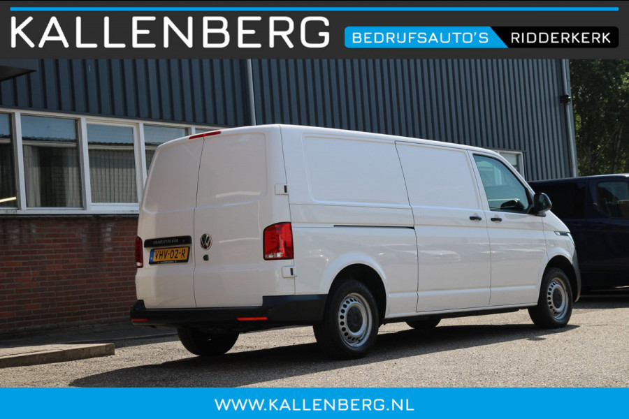 Volkswagen Transporter 2.0 TDI L2H1 Automaat 150PK / Camera / App connect / Navi