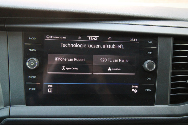 Volkswagen Transporter 2.0 TDI L2H1 Automaat 150PK / Camera / App connect / Navi