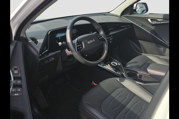Kia Niro EV DynamicPlusLine 64.8 kWh | Dodehoek Assistentie | Leder | HUD | Stoel- en Stuurverwarming |