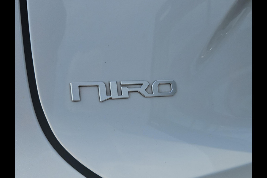 Kia Niro EV DynamicPlusLine 64.8 kWh | Dodehoek Assistentie | Leder | HUD | Stoel- en Stuurverwarming |