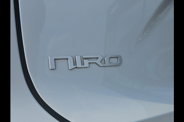 Kia Niro EV DynamicPlusLine 64.8 kWh | Dodehoek Assistentie | Leder | HUD | Stoel- en Stuurverwarming |