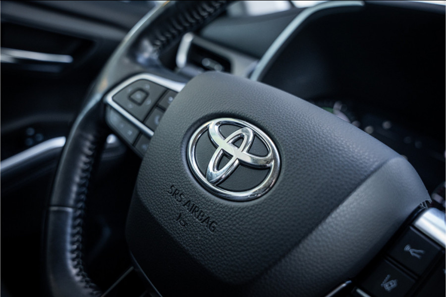 Toyota highlander 2.5 AWD Hybrid Business ** Leder ** Trekhaak ** 7-persoons!! 2.000kg trekgewicht!!