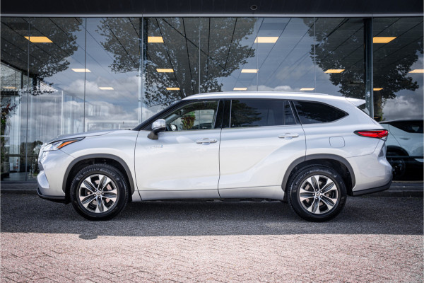 Toyota highlander 2.5 AWD Hybrid Business ** Leder ** Trekhaak ** 7-persoons!! 2.000kg trekgewicht!!