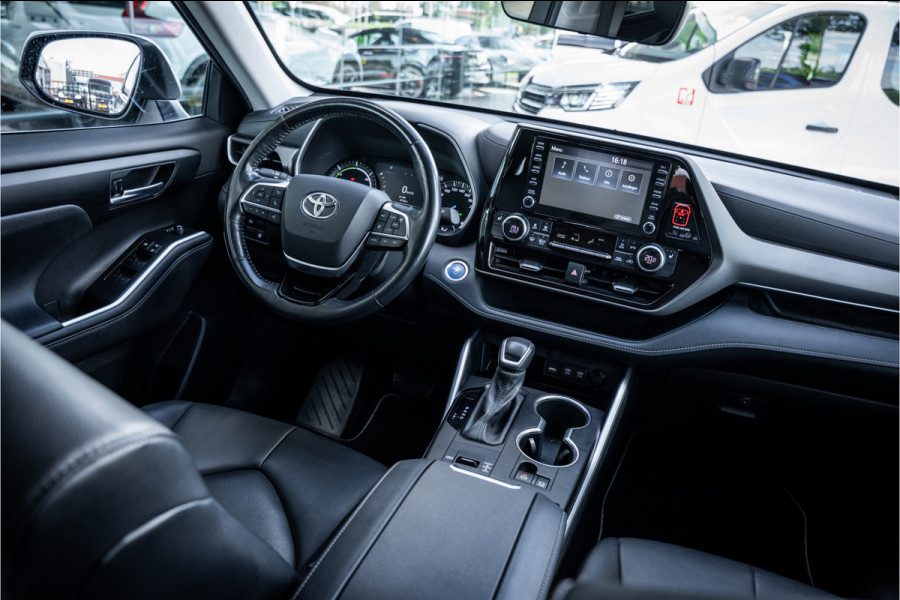 Toyota highlander 2.5 AWD Hybrid Business ** Leder ** Trekhaak ** 7-persoons!! 2.000kg trekgewicht!!