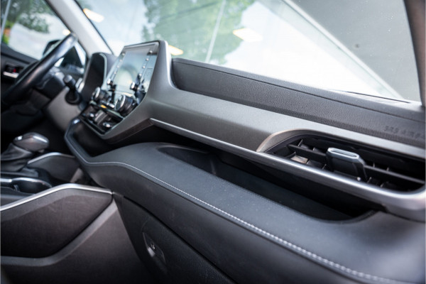 Toyota highlander 2.5 AWD Hybrid Business ** Leder ** Trekhaak ** 7-persoons!! 2.000kg trekgewicht!!