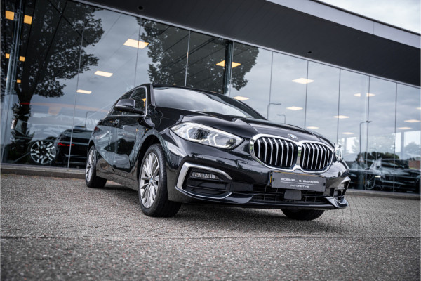 BMW 1-serie 118i Business Edition Plus ** Automaat ** Leder ** Carplay ** Stoelverwarming Alarm klasse 3 ** NL auto ** NAP!!
