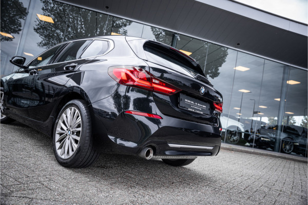 BMW 1-serie 118i Business Edition Plus ** Automaat ** Leder ** Carplay ** Stoelverwarming Alarm klasse 3 ** NL auto ** NAP!!