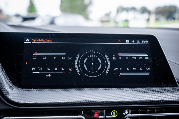 BMW 1-serie 118i Business Edition Plus ** Automaat ** Leder ** Carplay ** Stoelverwarming Alarm klasse 3 ** NL auto ** NAP!!