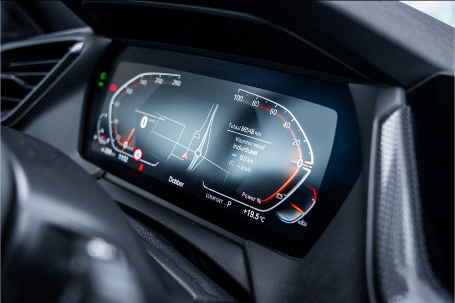 BMW 1-serie 118i Business Edition Plus ** Automaat ** Leder ** Carplay ** Stoelverwarming Alarm klasse 3 ** NL auto ** NAP!!