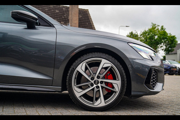 Audi S3 Limousine 2.0 TFSI S3 Quattro | Massage stoelen | Virtual | RS Zetels | Panorama | Bang&Olufsen | Adpatieve cruise | HuD |