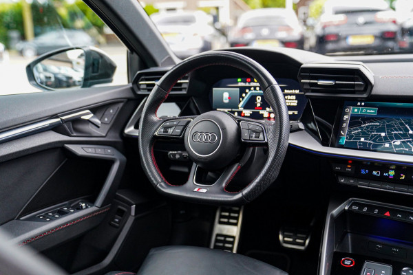 Audi S3 Limousine 2.0 TFSI S3 Quattro | Massage stoelen | Virtual | RS Zetels | Panorama | Bang&Olufsen | Adpatieve cruise | HuD |