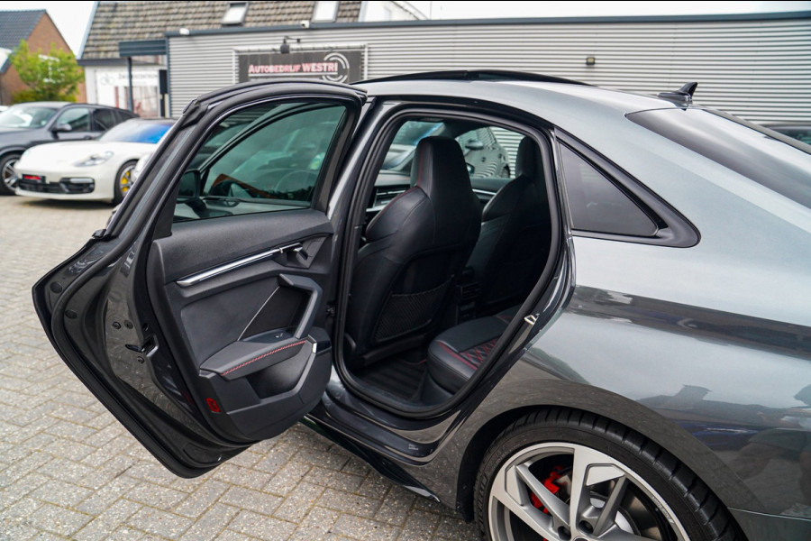 Audi S3 Limousine 2.0 TFSI S3 Quattro | Massage stoelen | Virtual | RS Zetels | Panorama | Bang&Olufsen | Adpatieve cruise | HuD |