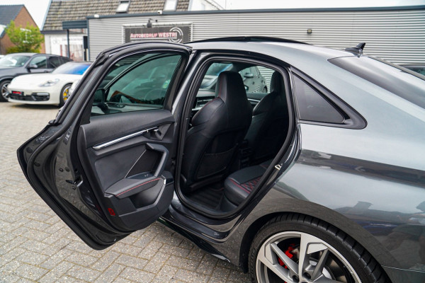 Audi S3 Limousine 2.0 TFSI S3 Quattro | Massage stoelen | Virtual | RS Zetels | Panorama | Bang&Olufsen | Adpatieve cruise | HuD |