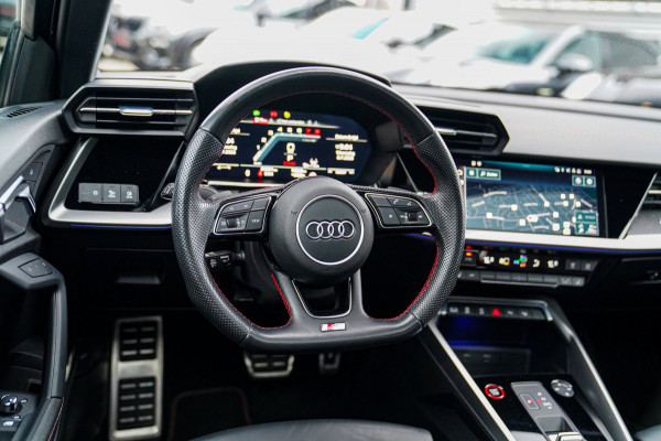 Audi S3 Limousine 2.0 TFSI S3 Quattro | Massage stoelen | Virtual | RS Zetels | Panorama | Bang&Olufsen | Adpatieve cruise | HuD |