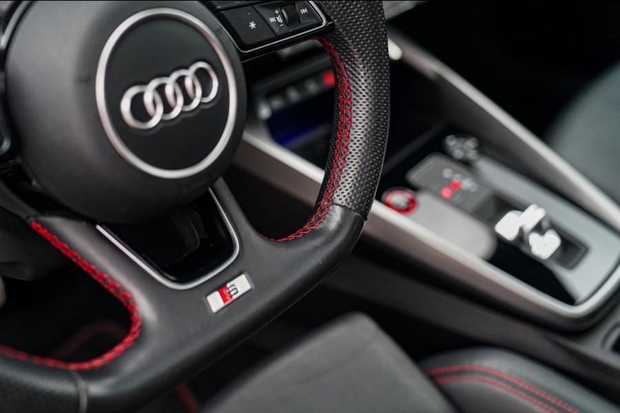 Audi S3 Limousine 2.0 TFSI S3 Quattro | Massage stoelen | Virtual | RS Zetels | Panorama | Bang&Olufsen | Adpatieve cruise | HuD |