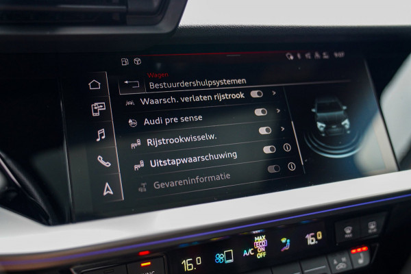 Audi S3 Limousine 2.0 TFSI S3 Quattro | Massage stoelen | Virtual | RS Zetels | Panorama | Bang&Olufsen | Adpatieve cruise | HuD |