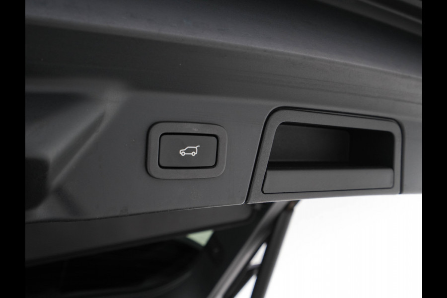 Land Rover Range Rover Velar 3.0 D300 R-Dynamic SE Mild-Hybrid (INCL-BTW) Aut. *PANO | LEATHER-ALCANTARA | FULL-LED | MEMORY-PACK |  DIGI-COCKPIT | KEYLESS | HEATED-COMFORTSEATS | PRIVACY-GLASS | SHIFTPADDLES | TOPVIEW | NAVI-FULLMAP | HEAD-UP | ...