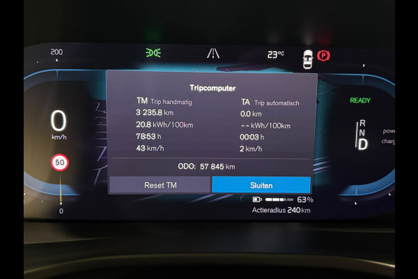 Volvo XC40 Recharge 69 kWh Stoelverwarming Parkeercamera Warmtepomp 231pk