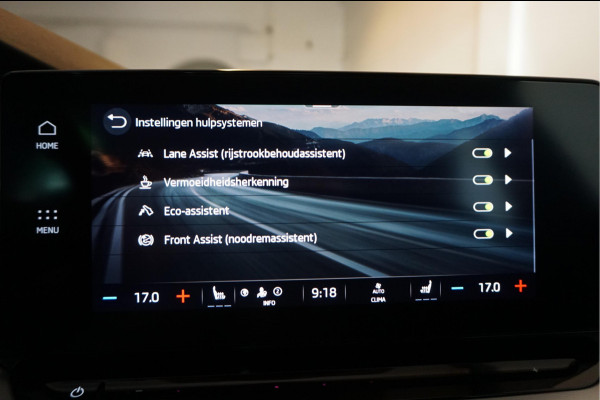 Škoda Octavia Combi 1.0 e-TSI Sport Business | Sfeerverlichting | Virtual cockpit | Cruise + Lane | Apple/ Android | BTW