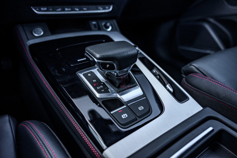 Audi Q5 Sportback 55 TFSI e S edition Competition Pano/360/Sfeer/ACC/367pk