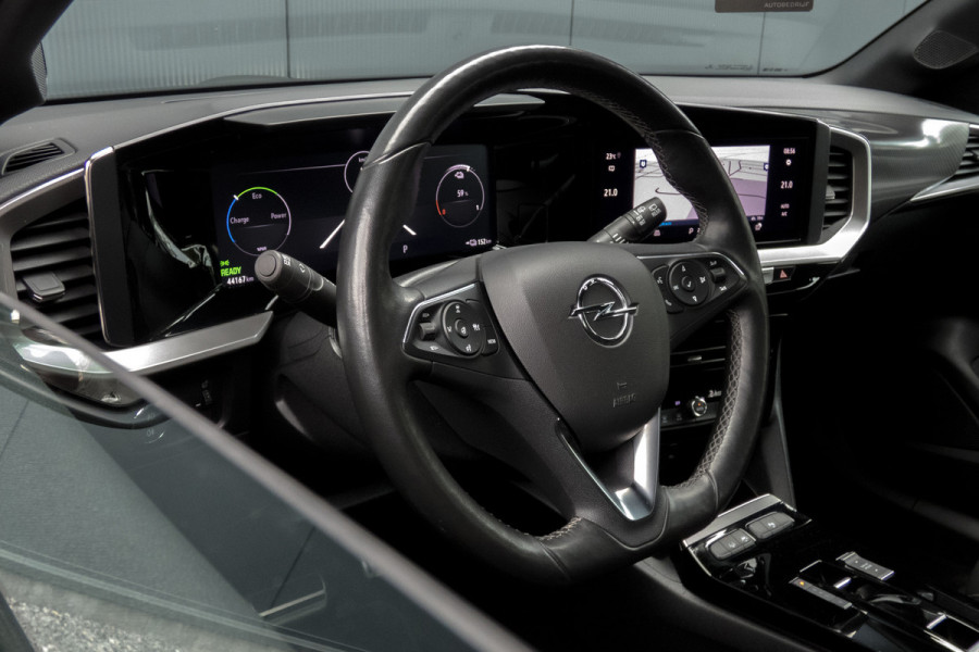 Opel Mokka Electric Ultimate 50-kWh | ACC | LEDEREN BEKLEDING | STOELVERWARMING | APPLE CARPLAY / ANDROID AUTO