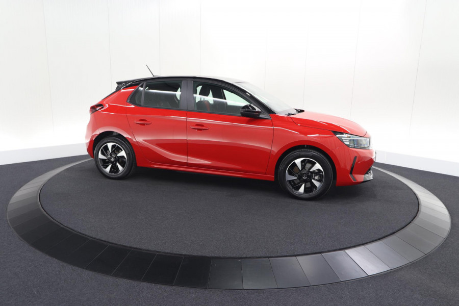 Opel Corsa Electric Yes 50 kWh | 11 KW Lader | SOH 99,9% | Apple Carplay | Parkeersensoren