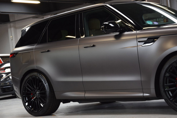 Land Rover Range Rover Sport 3.0 P460e Dynamic SE PHEV Navi|Panoramadak|BTW|1e Eig.|Dealer onderhouden|23inch SVR