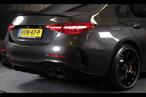 Mercedes-Benz C-Klasse 300 e AMG 63 Look / Head Up / 360 Camera / Acc / Lane Assist / BURMESTER / Elek Stoelen / Memory / Pano