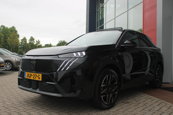 Peugeot 3008 1.2 Hybrid 145PK AUTOMAAT GT | PANORAMA SCHUIF/KANTEL DAK MET CLEAN CABIN | 360° VISION & DRIVE ASSIST PLUS PACK: ANTI DIEFSTAL ALARM MET SUPERVERGRENDELING/VISEOPARK 360° HD CAMERA'S/BUITENSPIEGELS MET KANTELFUNCTIE/DRIVE ASSIST 2.0 (SEMI AUTONOOM RIJDEN)/LANE POSITIONING ASSIST/SEMI AUTOMATED LANE CHANGE ASSIST/REAR CROSS TRAFFIC ALERT/DODEHOEK DETECTIE | ALCANTARA EXECUTIVE INTERIOR: BEKLEDING ALCANTARA/KUNSTLEDER AFGEWERKT MET STIKSELS/AGR BESTUUDERSSTOEL EN PASSAGIERSSTOEL ELEKTRISCH VERSTELBAAR MET GEHEUGENFUNCTIE OP DE BESTUUDERSSTOEL/VERWARMBARE VOORSTOELEN MET