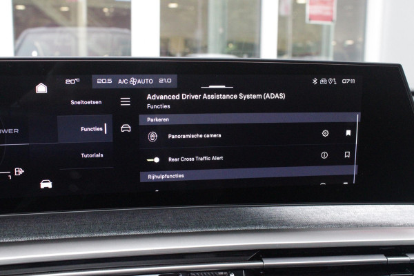 Peugeot 3008 1.2 Hybrid 145PK AUTOMAAT GT | PANORAMA SCHUIF/KANTEL DAK MET CLEAN CABIN | 360° VISION & DRIVE ASSIST PLUS PACK: ANTI DIEFSTAL ALARM MET SUPERVERGRENDELING/VISEOPARK 360° HD CAMERA'S/BUITENSPIEGELS MET KANTELFUNCTIE/DRIVE ASSIST 2.0 (SEMI AUTONOOM RIJDEN)/LANE POSITIONING ASSIST/SEMI AUTOMATED LANE CHANGE ASSIST/REAR CROSS TRAFFIC ALERT/DODEHOEK DETECTIE | ALCANTARA EXECUTIVE INTERIOR: BEKLEDING ALCANTARA/KUNSTLEDER AFGEWERKT MET STIKSELS/AGR BESTUUDERSSTOEL EN PASSAGIERSSTOEL ELEKTRISCH VERSTELBAAR MET GEHEUGENFUNCTIE OP DE BESTUUDERSSTOEL/VERWARMBARE VOORSTOELEN MET