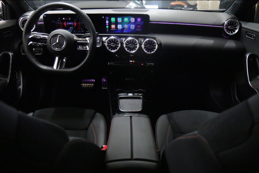 Mercedes-Benz A-Klasse 250 e PANO/CARPLAY/STOELVER/SFEER/STOELVER/VOL