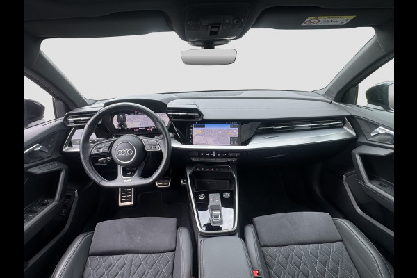 Audi A3 Sportback 45 TFSI e | Pano | Matrix | Memory | RS stoelen | Camera | Keyless | Bang Olufsen | Sfeerverlichting | 1e eig.
