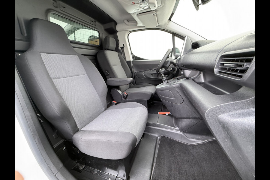 Peugeot Partner 1.2 PureTech BENZINE, EX LEASE AIRCO, Navigatie, CRUISE CONTROL