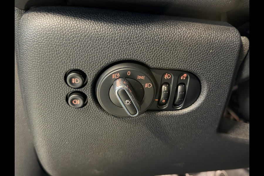 MINI 3-deurs 1.5 One Salt 15"/Airco/Bluetooth/Centrale vergrendeling/Lichtsensor