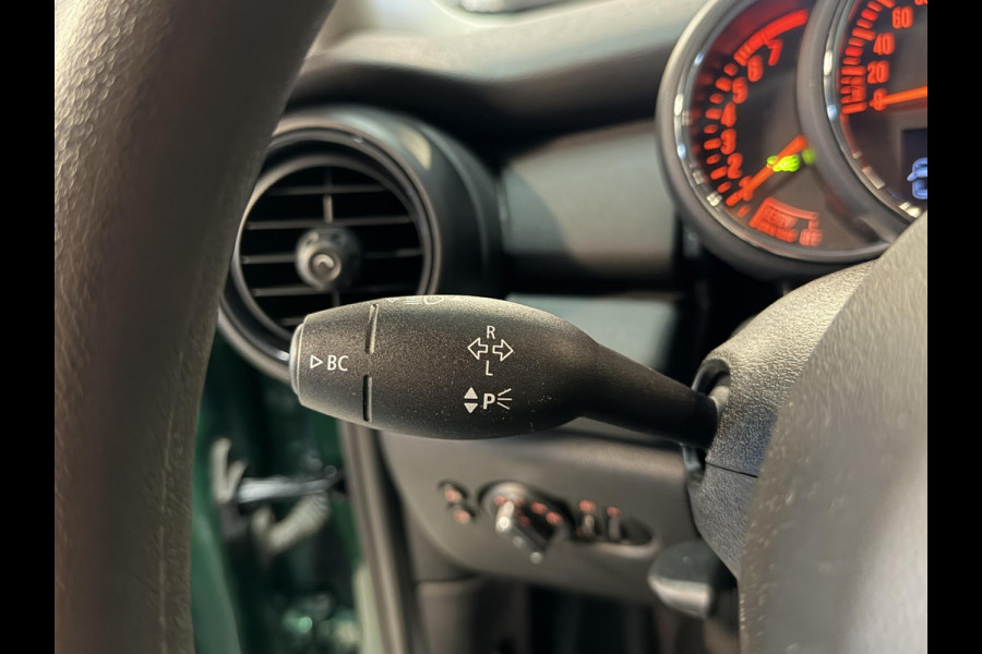 MINI 3-deurs 1.5 One Salt 15"/Airco/Bluetooth/Centrale vergrendeling/Lichtsensor