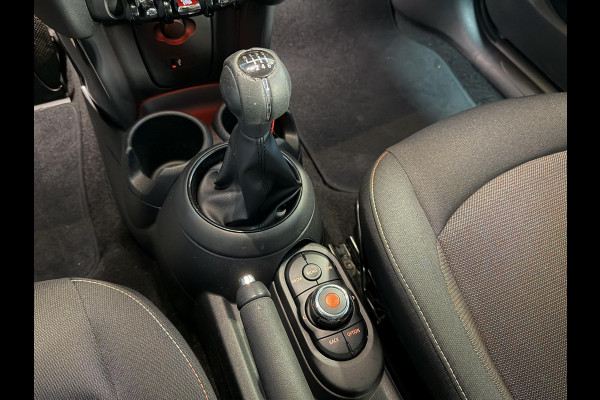 MINI 3-deurs 1.5 One Salt 15"/Airco/Bluetooth/Centrale vergrendeling/Lichtsensor