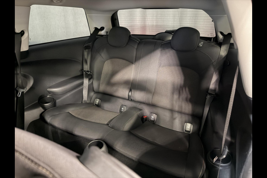 MINI 3-deurs 1.5 One Salt 15"/Airco/Bluetooth/Centrale vergrendeling/Lichtsensor