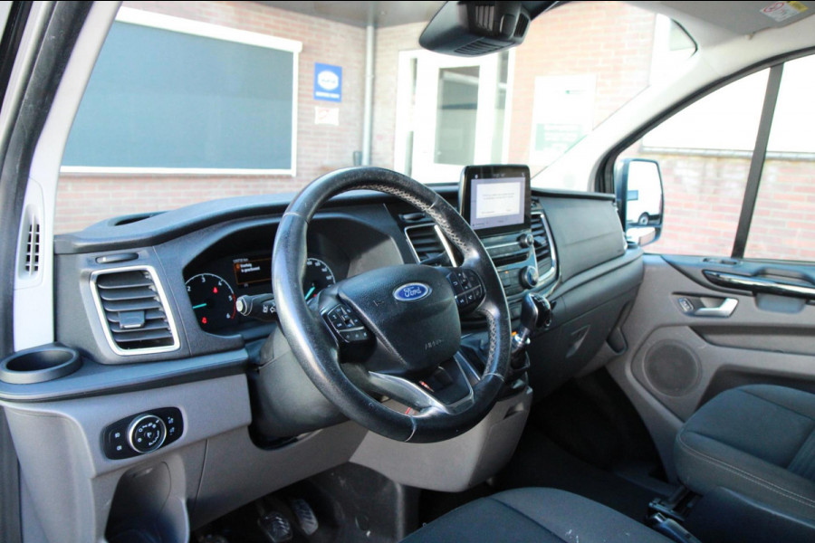 Ford Transit Custom 300 2.0 TDCI L2H1 Limited DC / 5 Pers / Sync 3 / Trekhaak