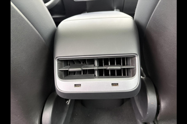 Tesla Model 3 Standard RWD Plus 60 kWh SOH 90%| VAN: 23.900,- VOOR: 22.330,- UW WKVOORDEEL: 1.570,- | FABRIEKSGARANTIE OP ACCU & AANDRIJFLIJN TOT 2028 OF 160.000 KM
