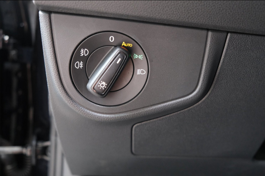 Volkswagen Polo 1.0 TSI Style - N.A.P. Airco, Cruise, Navi, PDC, Camera, Carplay, Virtual display, Stoelverwarming.