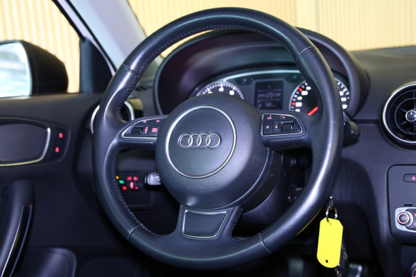 Audi A1 Sportback 1.0 TFSI Advance AVM NAVI AIRCO CRUISE BT STOELVERWARMING "18